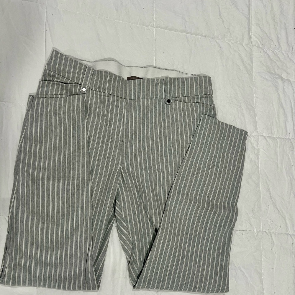 Maurices Men's Pinstriped Gray Pants